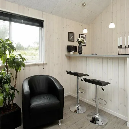 Ferienhaus 18 Person In Bl Vand *