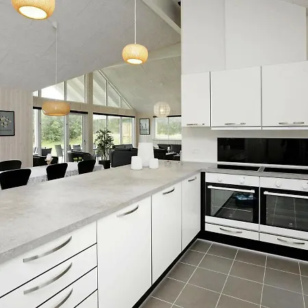 Ferienhaus 18 Person In Bl Vand